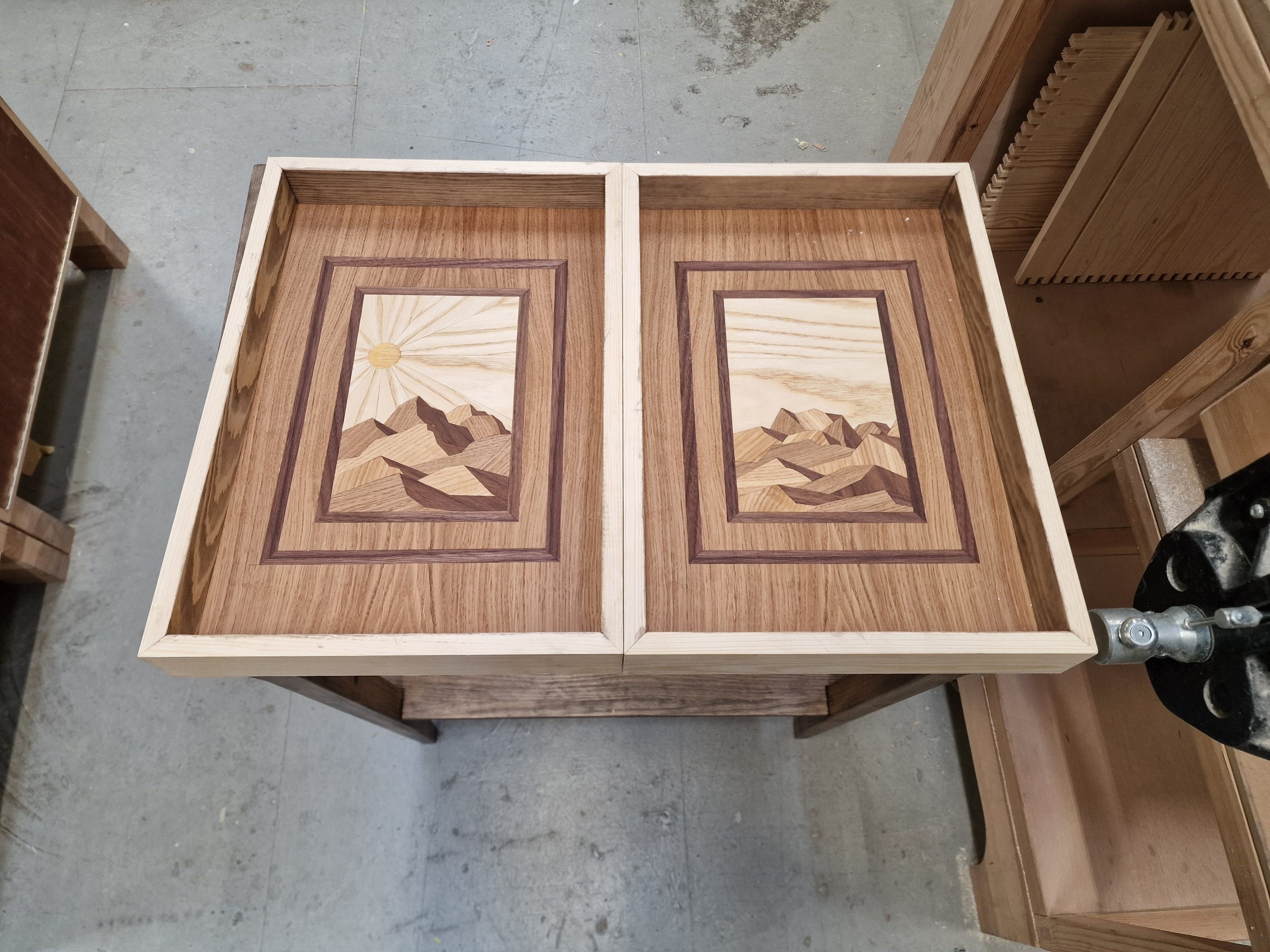 Intarsia tray